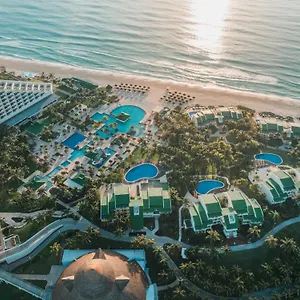 5* Üdülőközpont Iberostar Selection (adults Only)